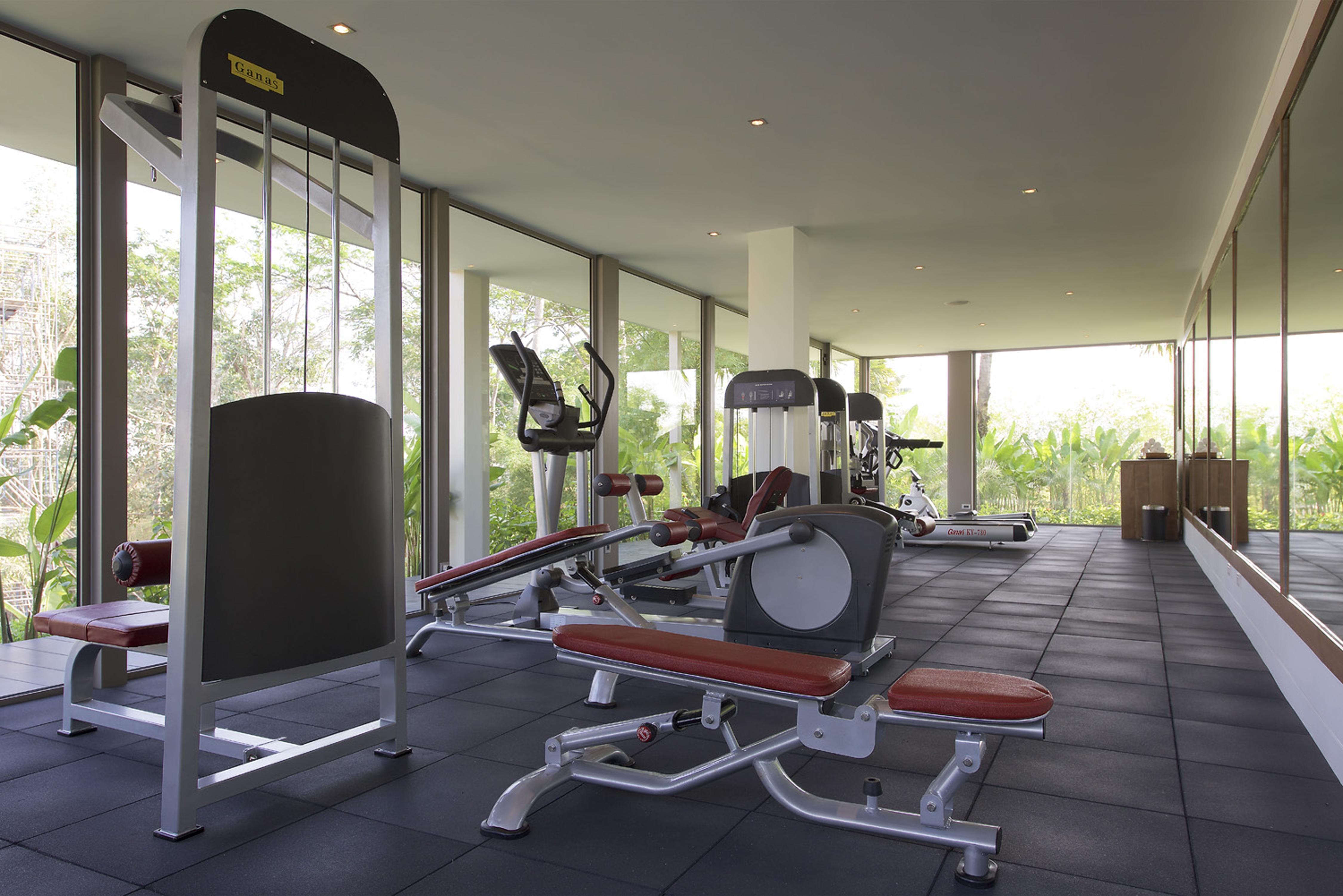 The Pavilions Phuket (Adults Only) Bang Tao Beach  Zewnętrze zdjęcie The gym at the hotel
