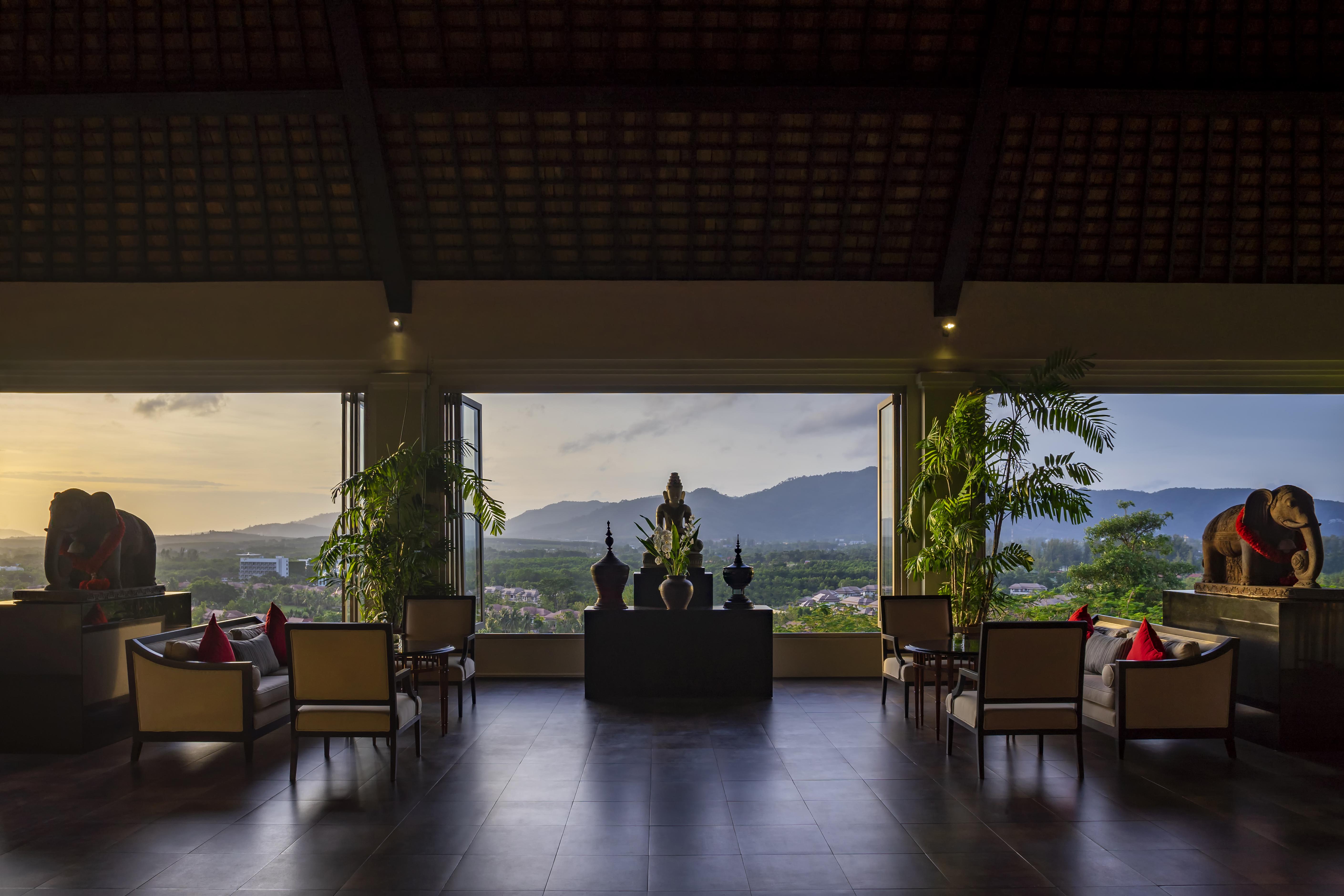 The Pavilions Phuket (Adults Only) Bang Tao Beach  Zewnętrze zdjęcie The lobby of the hotel